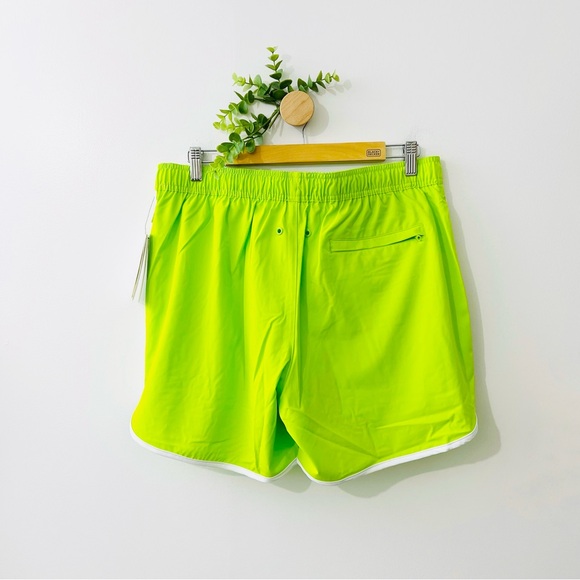 Calvin Klein Men’s Swimwear NWT Neon Green UPF 40 Lined Trunk Shorts - Picture 11 of 11